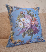 Декоративный гобеленовый чехол Аэлита 47х47