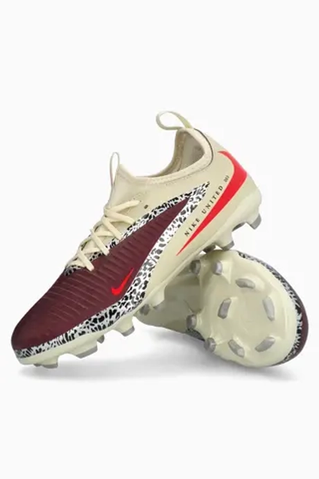 Бутсы Nike Phantom 6 Low Academy FG/MG Junior