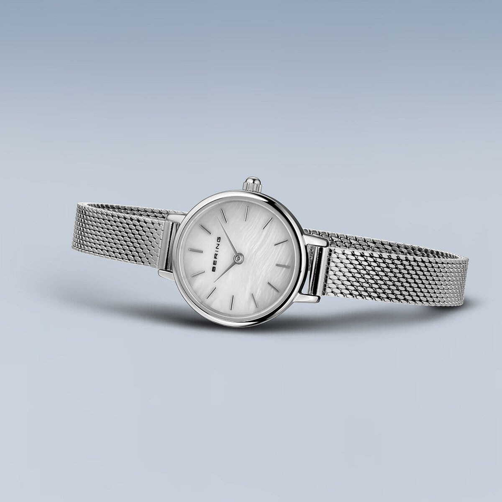 Женские наручные часы Bering 11022-004