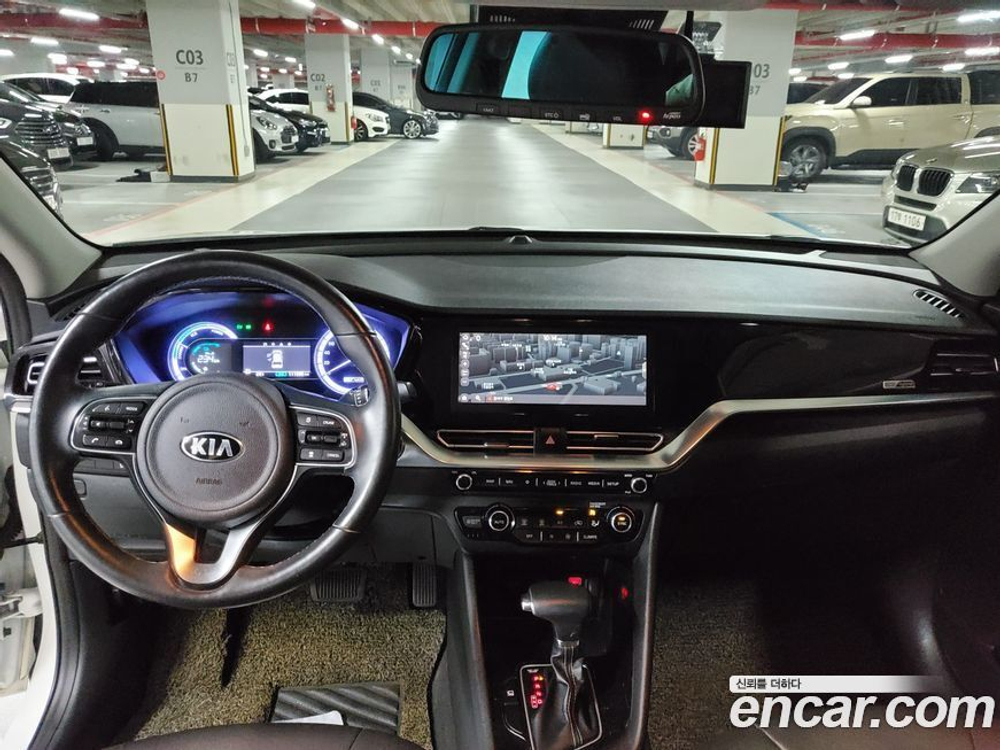 Kia The New Niro 1.6 HEV (06.2020)