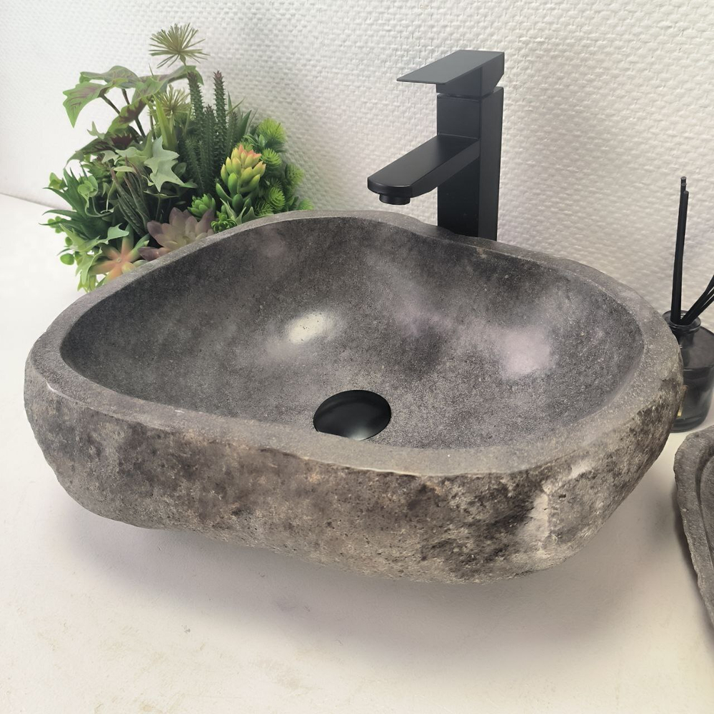 Раковина из речного камня RS-63657 (45*37*15) 0122