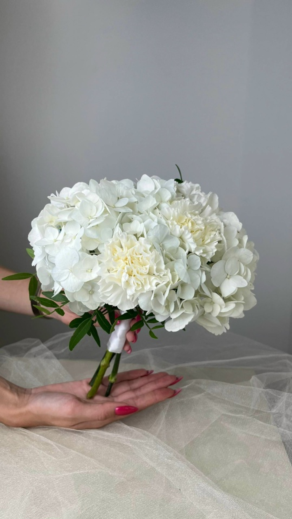 Букет невесты свадебный букет бутоньерка жениха купить в Казани