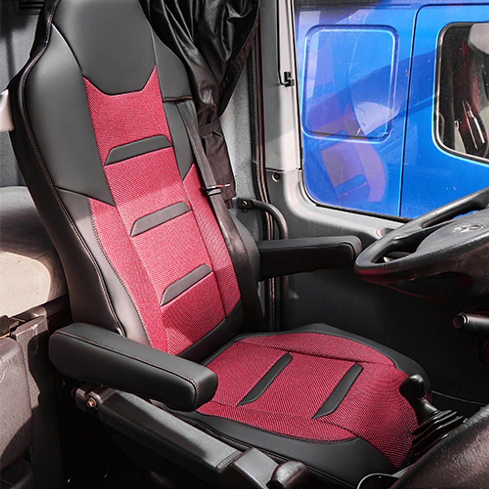 Чехлы Люкс Mercedes Actros MP3 (экокожа, черный, красная вставка (рогожка))