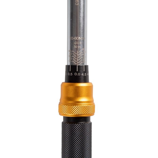 TOLSEN (TT19663) Ключ динамометрический 3/8", 10-60 Нм, в пластиковом кейсе