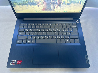 Ноутбук Lenovo IdeaPad 3 14ADA05 (81W000FXRU) 14.0"/AMD Ryzen 5 3500U/RAM 8GB/SSD 256GB/AMD Radeon Vega 8/1920*1080/TN/Windows 11/Подсветка кл-ры: нет/синий