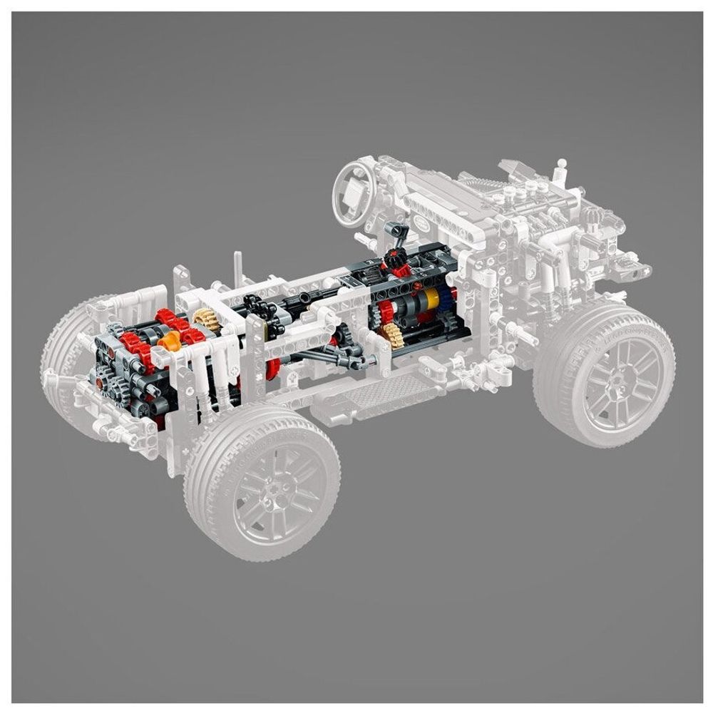 Конструктор LEGO Technic 42110 Land Rover Defender