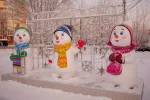 Композиция фигур "Снеговички"