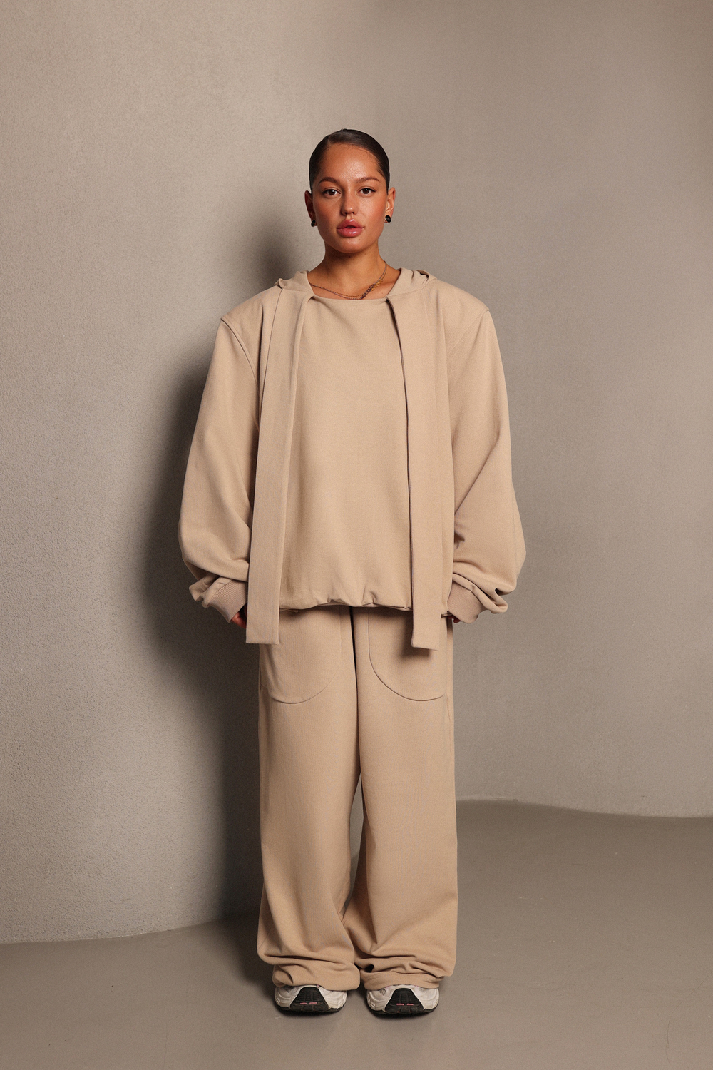 Брюки с акцентными карманами