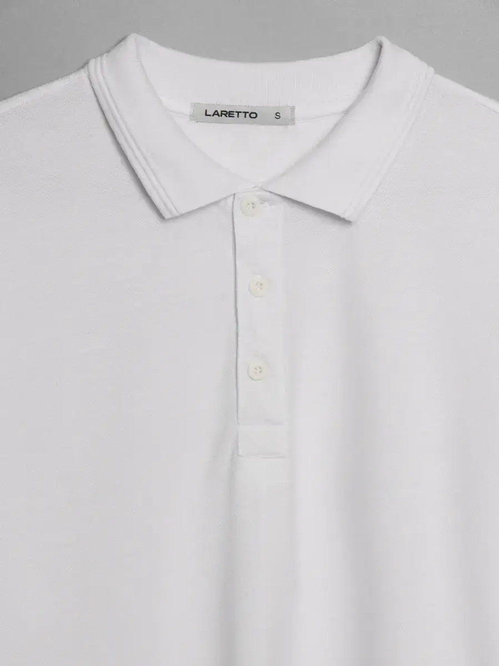 Летняя мужская футболка