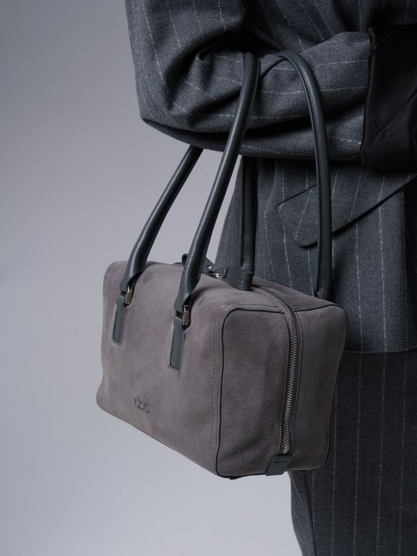 Замшевая сумка Cube DBR 31333 серый замок