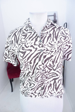 Блузка Defacto стильная и модная, маркировка XS, визуально на 42 размер