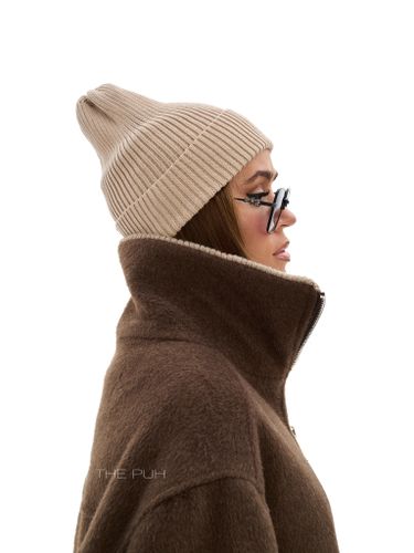 Шоколадная куртка с накладными карманами