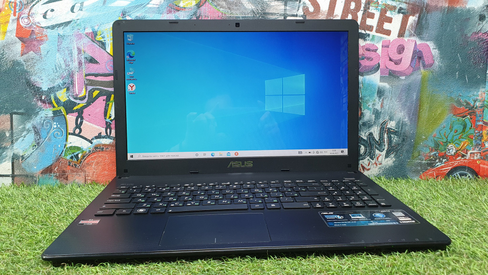 Ноутбук ASUS E-450/2Gb/HDD 250 Gb