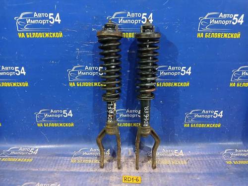 Стойка передняя правая Honda CRV 1996