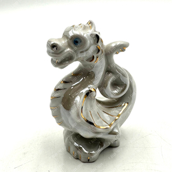 Фарфоровая статуэтка  Дракон. Фарфор, золочение. СССР. Вербилки. 1970г.