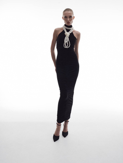 Вечернее платье с жемчужным узлом