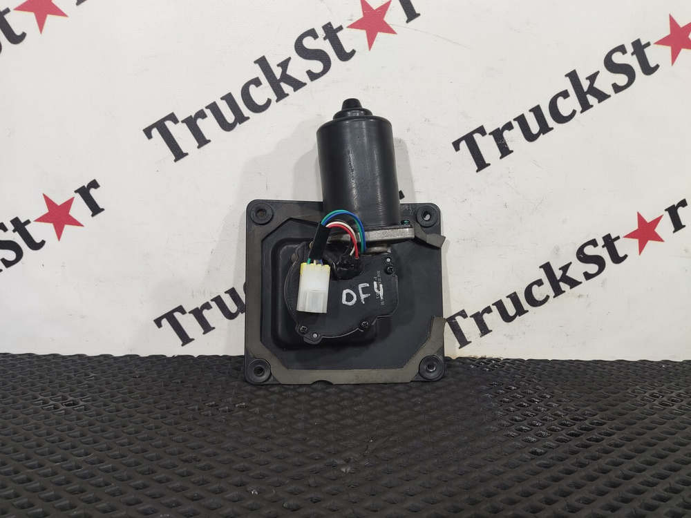 Моторчик стеклоочистителя 2023г