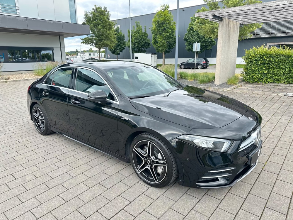 Mercedes-Benz A 35 AMG