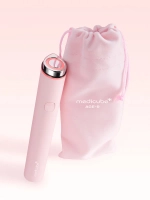 Medicube Компактный микротоковый аппарат для сияния кожи AGE-R Booster Pro Mini – White