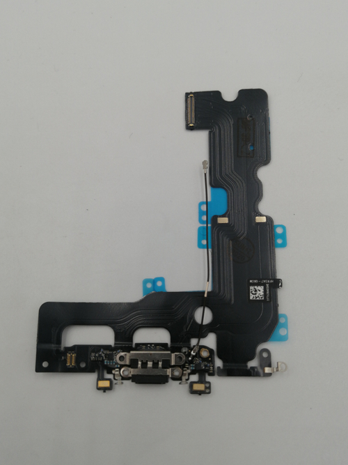 Шлейф для Apple iPhone 7 Plus на системный разъем + микрофон Черный