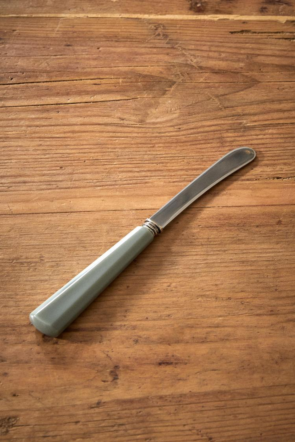 ZARA HOME КЛАССИЧЕСКИЙ НОЖ ДЛЯ МАСЛА, СЕРО-СИНИЙ