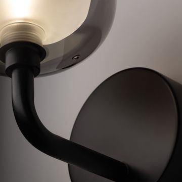 Настенный светильник (бра) Freya FR5435WL-01B