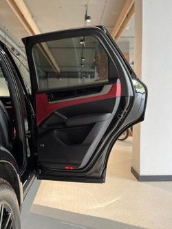 Porsche Cayenne, 2023