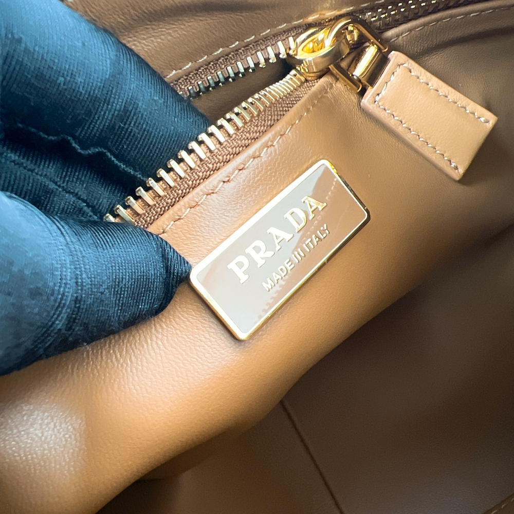 Prada Aimee 31 cm
