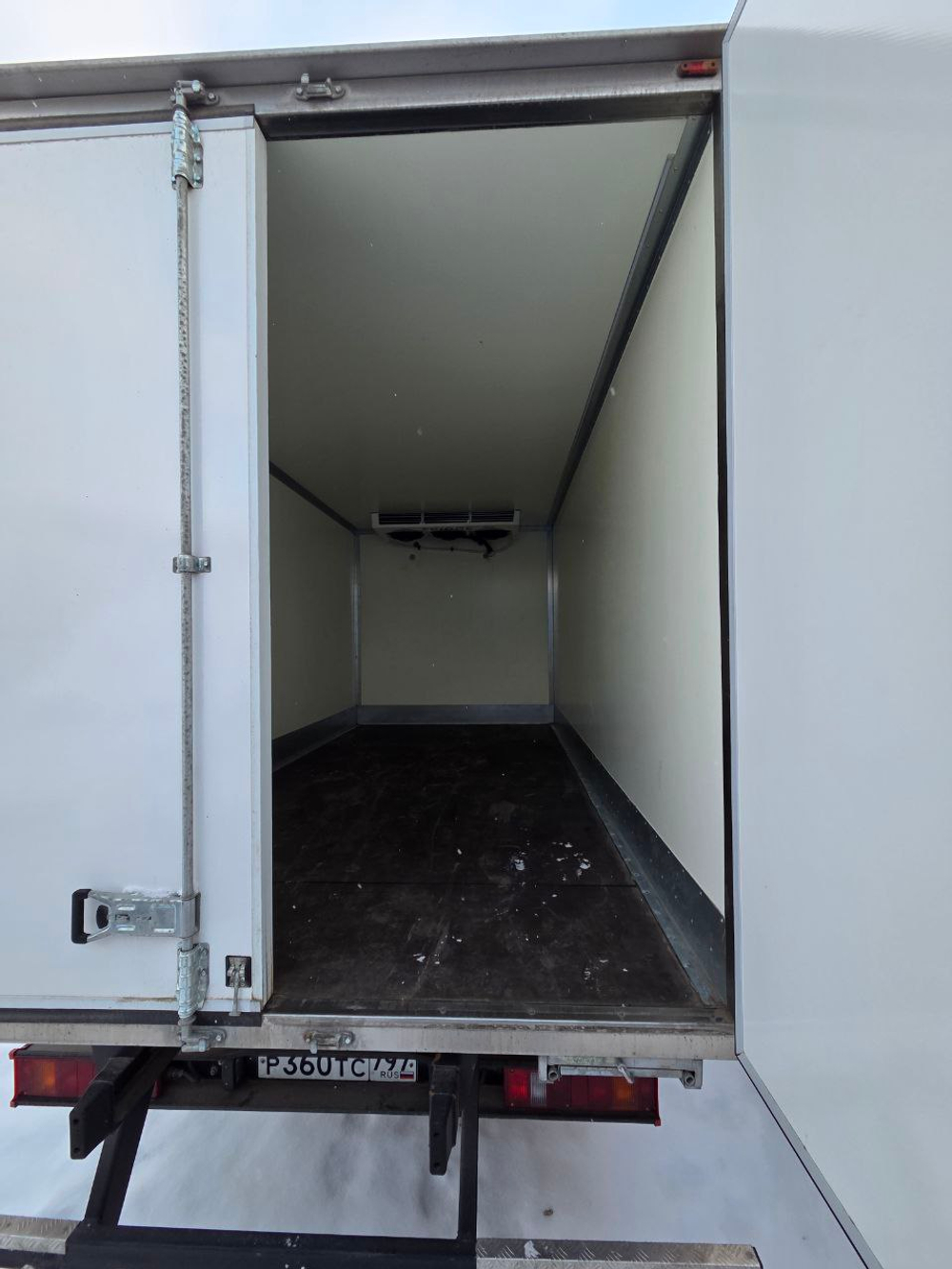 GAZ GAZELLE NEXT Изотермический/рефрижератор 1992S0 (Рефрижератор, Дизельный, 2,5 л, 150 л.с. МТ)