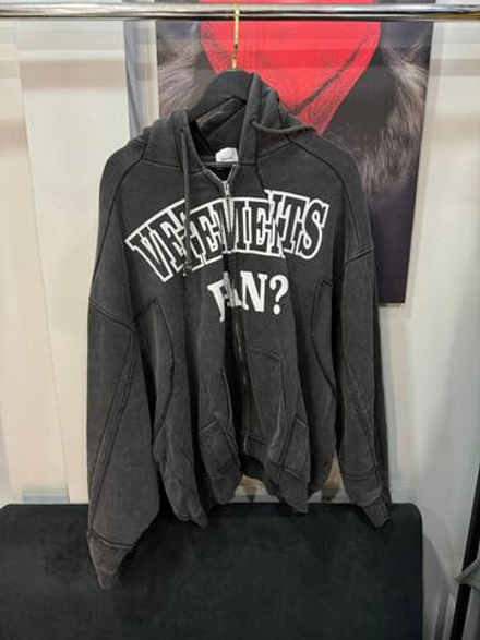 Толстовка Vetements