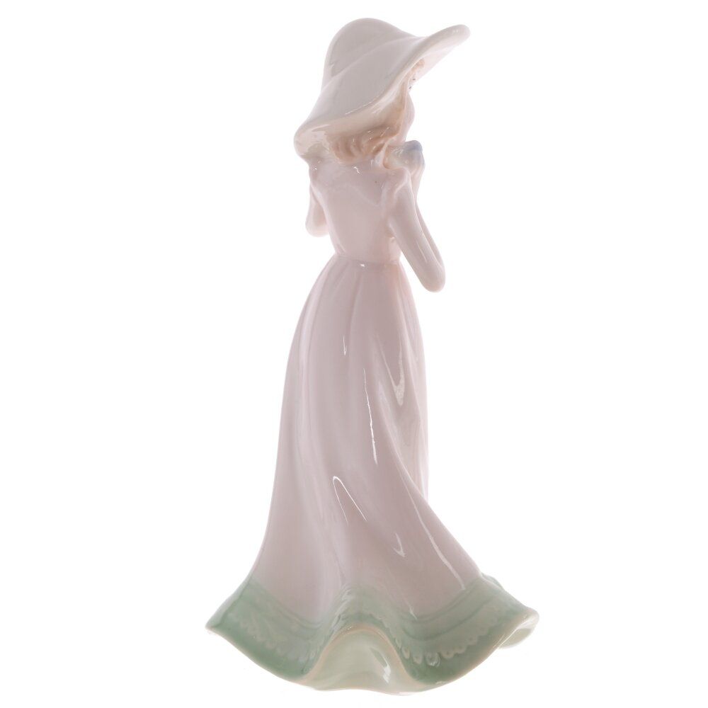 GAEM Фигурка декоративная "Девочка с собакой", L9 W7,5 H16 см