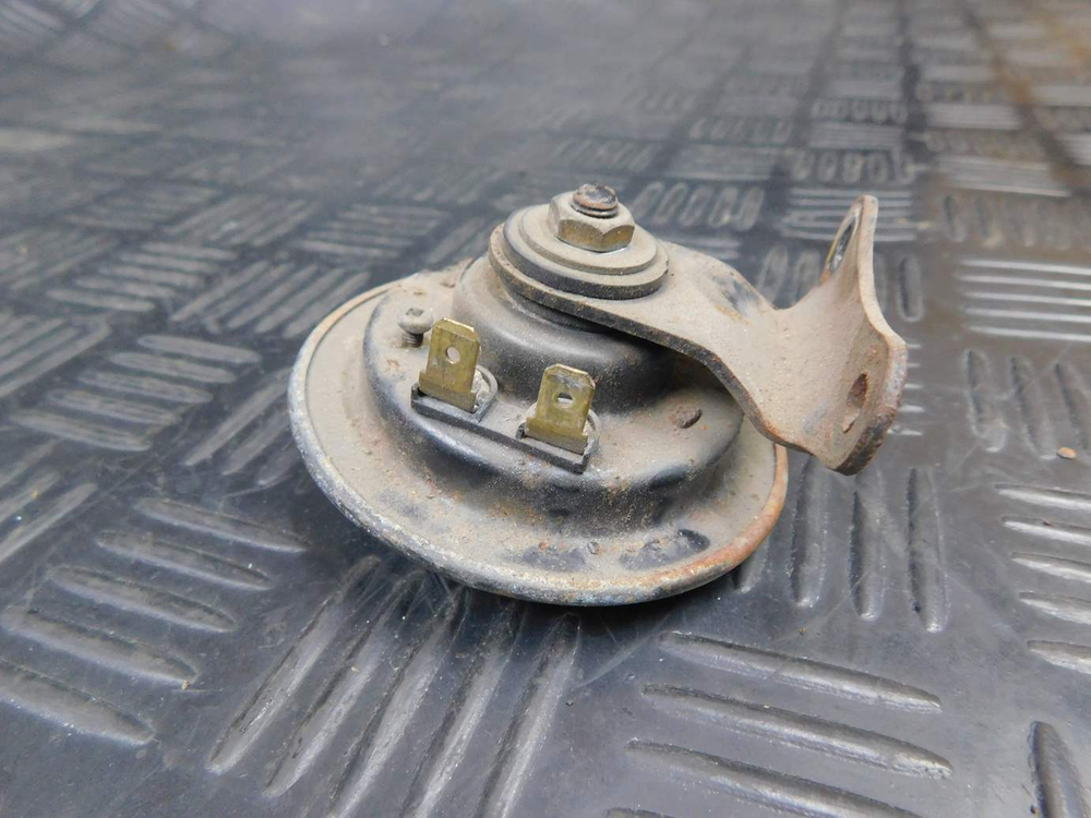 Сигнал звуковой Kawasaki ZZR 400 98 053002