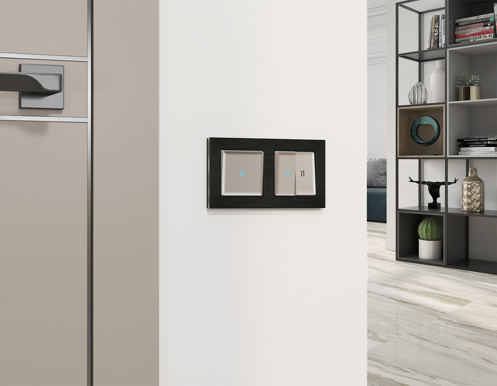 MA362060 Комплект механизма 1-кл выключателя с самовозвратом с подсветкой 10000K ALFA Серо-бежевый матовый QUANT (AP3620, VM113, G17B)