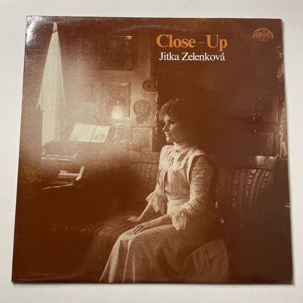 Винтажная виниловая пластинка LP Jitka Zelenkova Close Up (Чехословакия 1982)