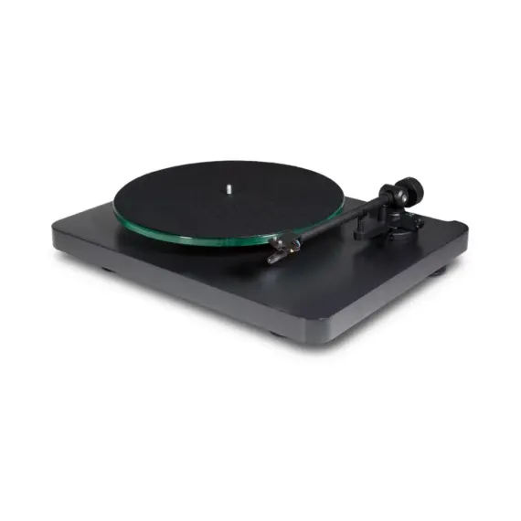 NAD C588