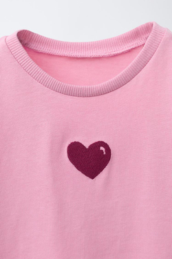 ZARA ФУТБОЛКА С ВЫШИВКОЙ, МЯГКИЙ РОЗОВЫЙ