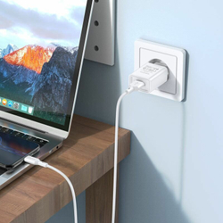 Сетевое зарядное устройство  1USB Borofone BA68A, Glacier, с кабелем микро USB, 5V/2.1A черное