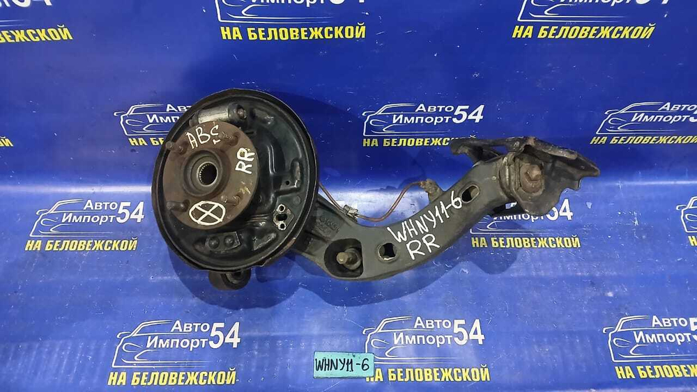 Ступица задняя правая NISSAN WINGROAD 1999
