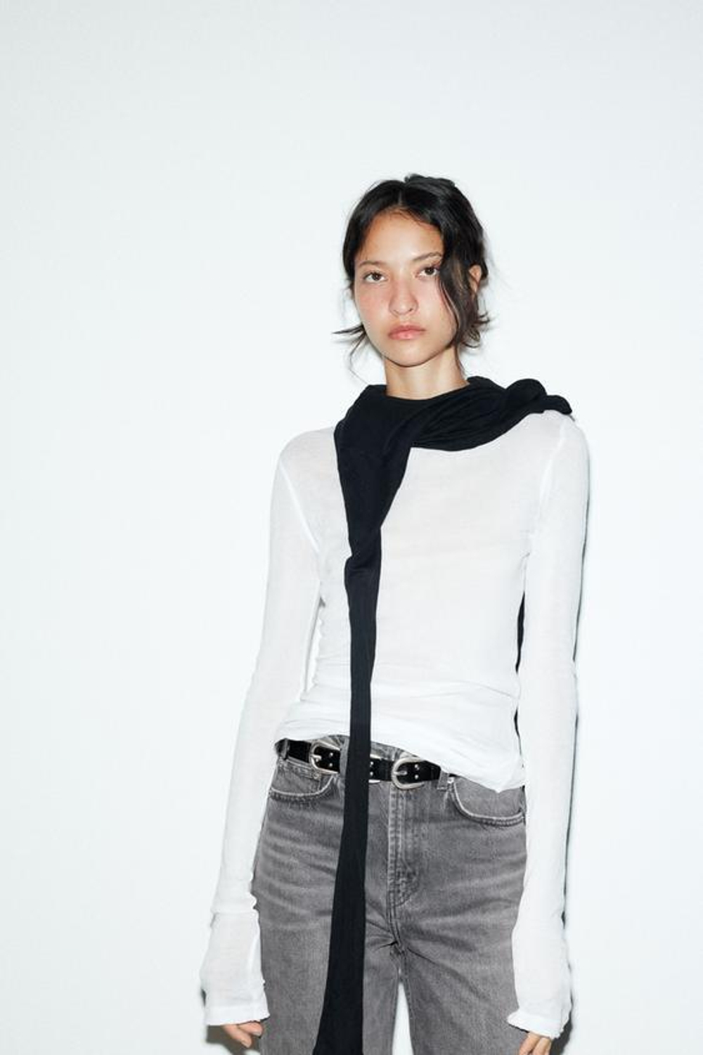 ZARA ДЖИНСЫ TRF MOM FIT С ВЫСОКОЙ ПОСАДКОЙ, АНТРАЦИТОВО-СЕРЫЙ