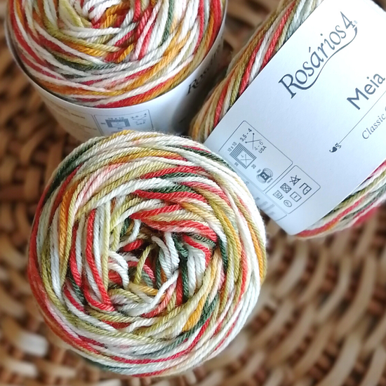 Пряжа ROSARIOS 4 Meia (70% меринос, 30% полиамид)