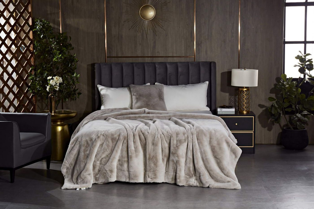 Плед 210х230 Sofi De MarkO Ричард серый