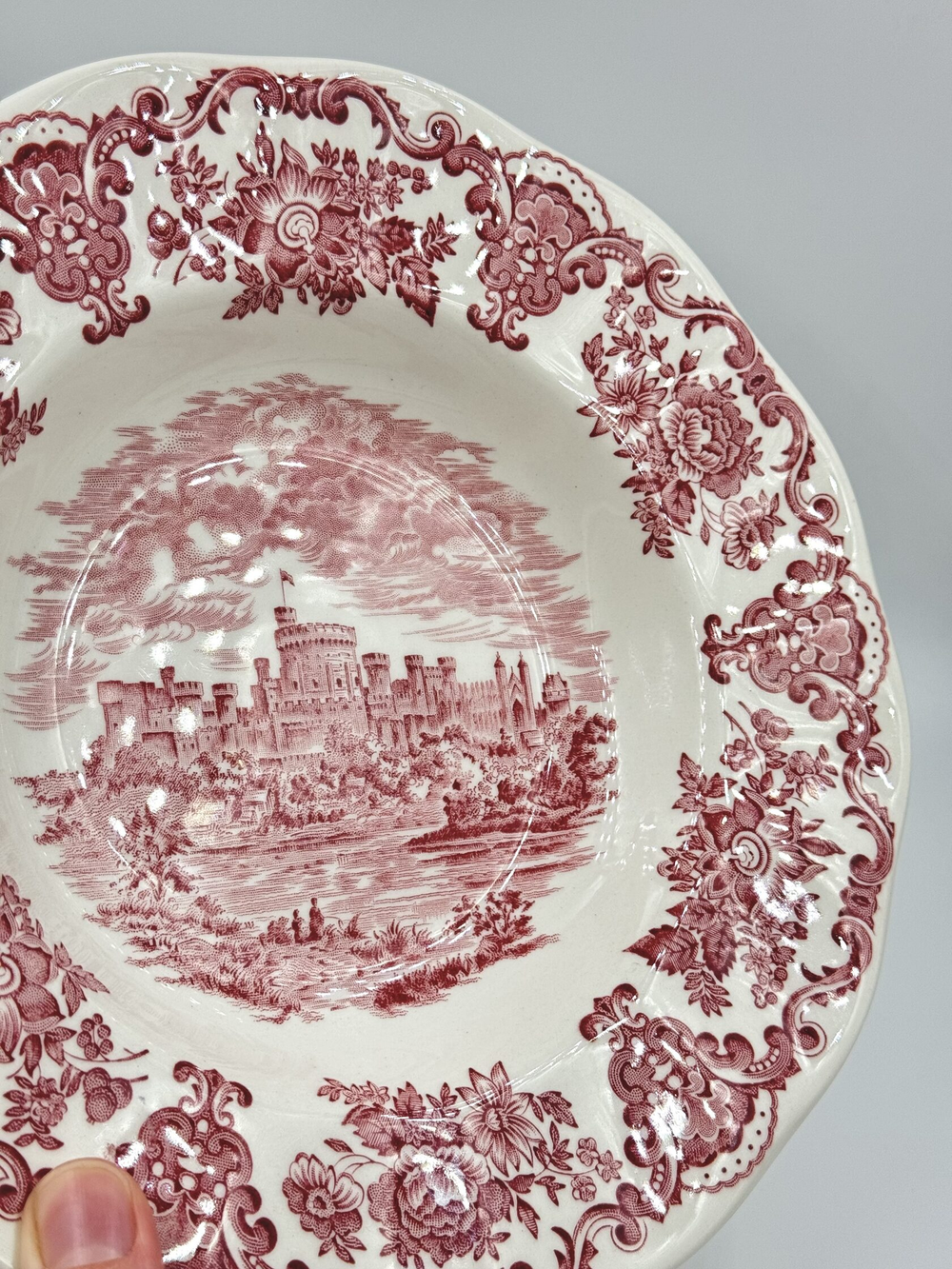 Тарелка глубокая Enoch Wedgwood