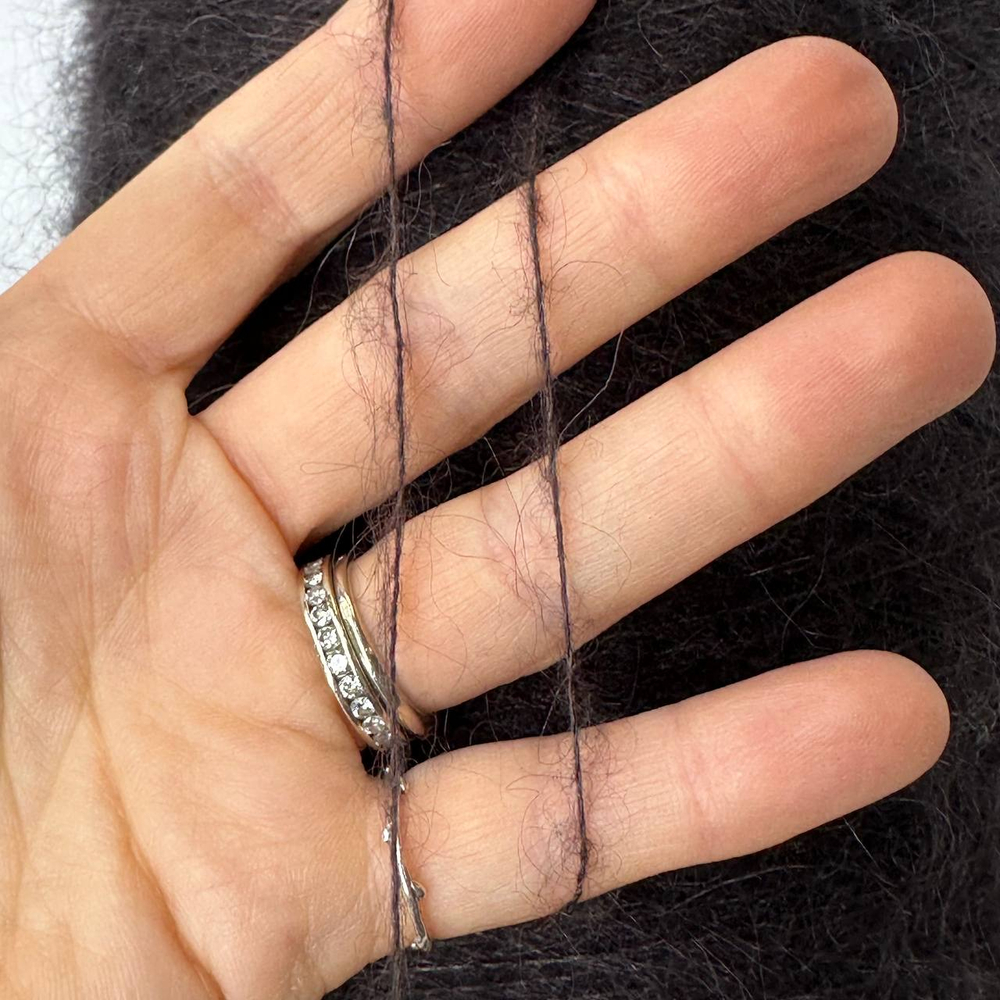 SILKID - Ri.Go; 70% кидмохер, 30% шелк; 850м/100гр; col. 180002, цвет: инжир; S501