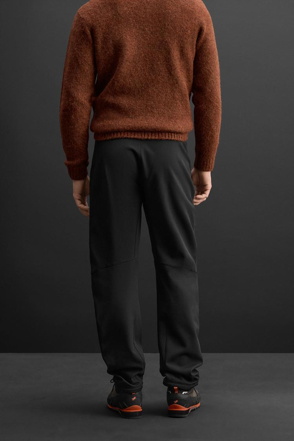 ZARA БРЮКИ ИЗ ВЫСОКОТЕХНОЛОГИЧНОЙ ТКАНИ С РЕМНЕМ, ЧЕРНЫЙ