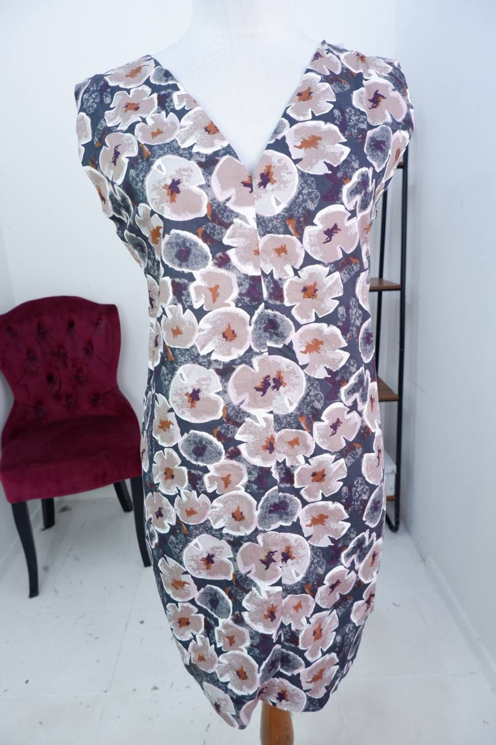 Платье White shop из хлопка симпатичное 46 размер