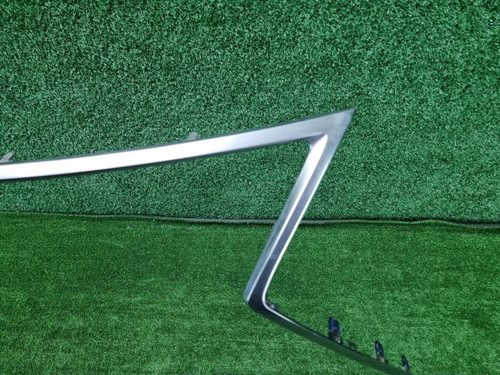 Накладка решетки радиатора Lexus NX 1 (2017-2021)