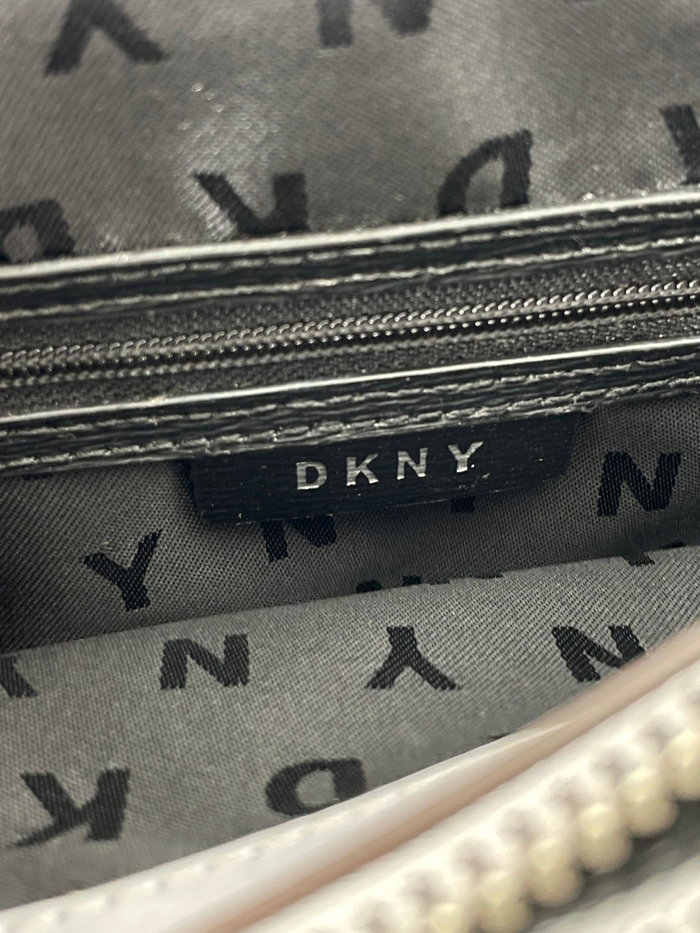 Сумка DKNY