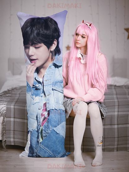 Дакимакура Ким Тхэхен арт. 0775