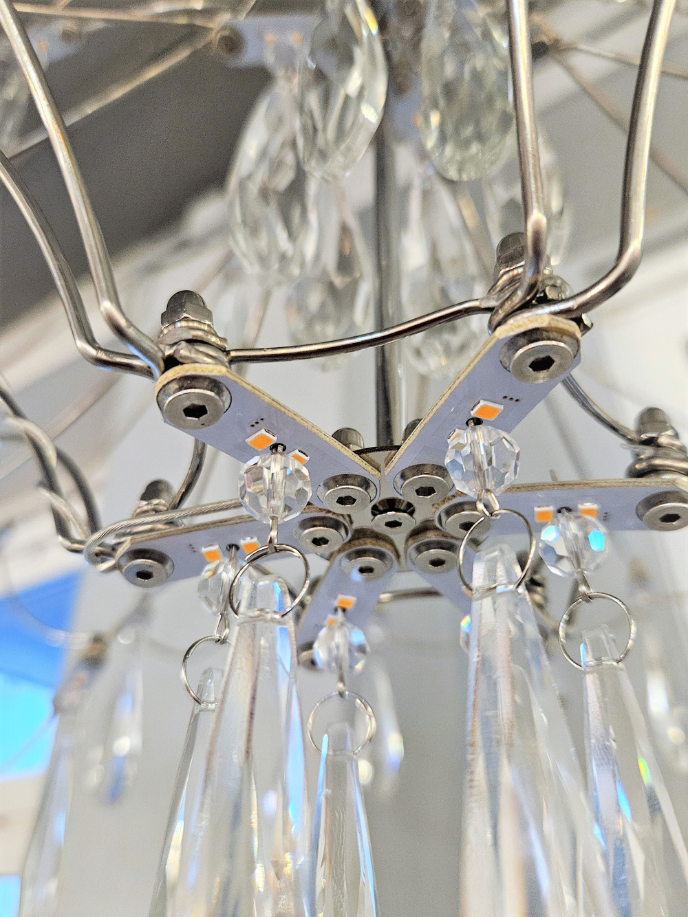 Люстра Mira HY90