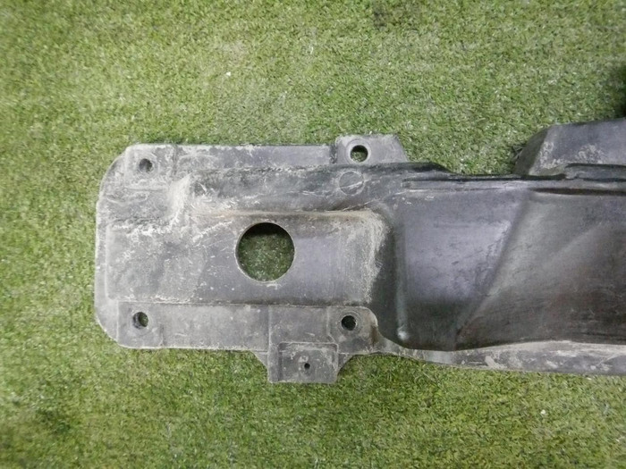 Усилитель задний Genesis G90 (2018-2022)